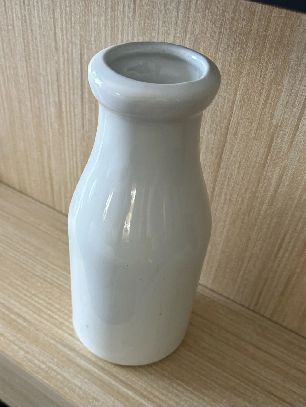 N/A vintage white